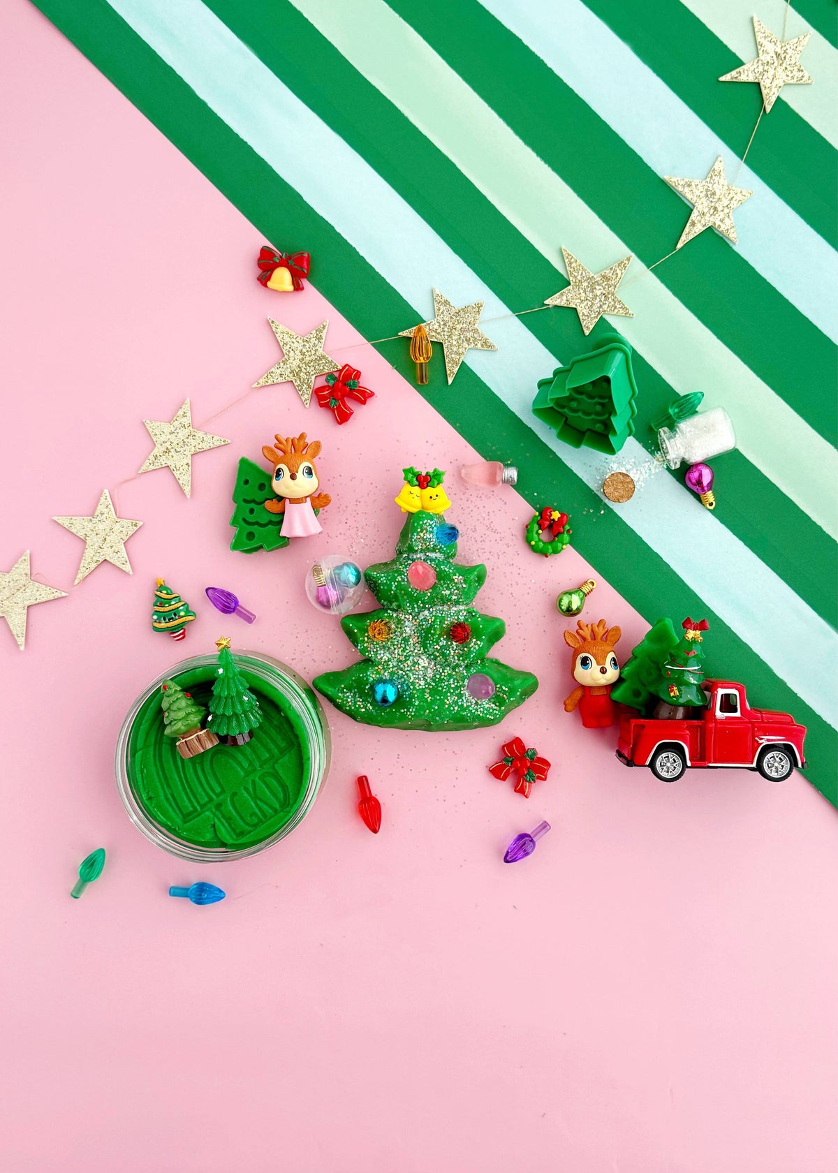 Trim a Tree KidDough Play Kit