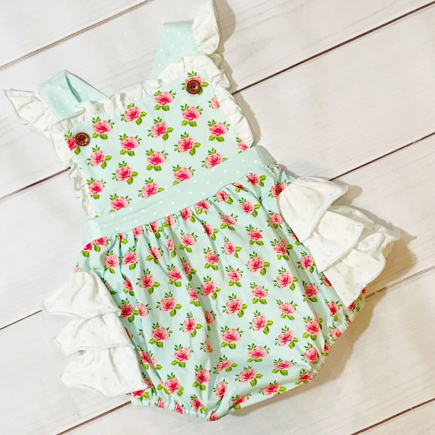 Watercolor Rose Frilly Bubble Romber