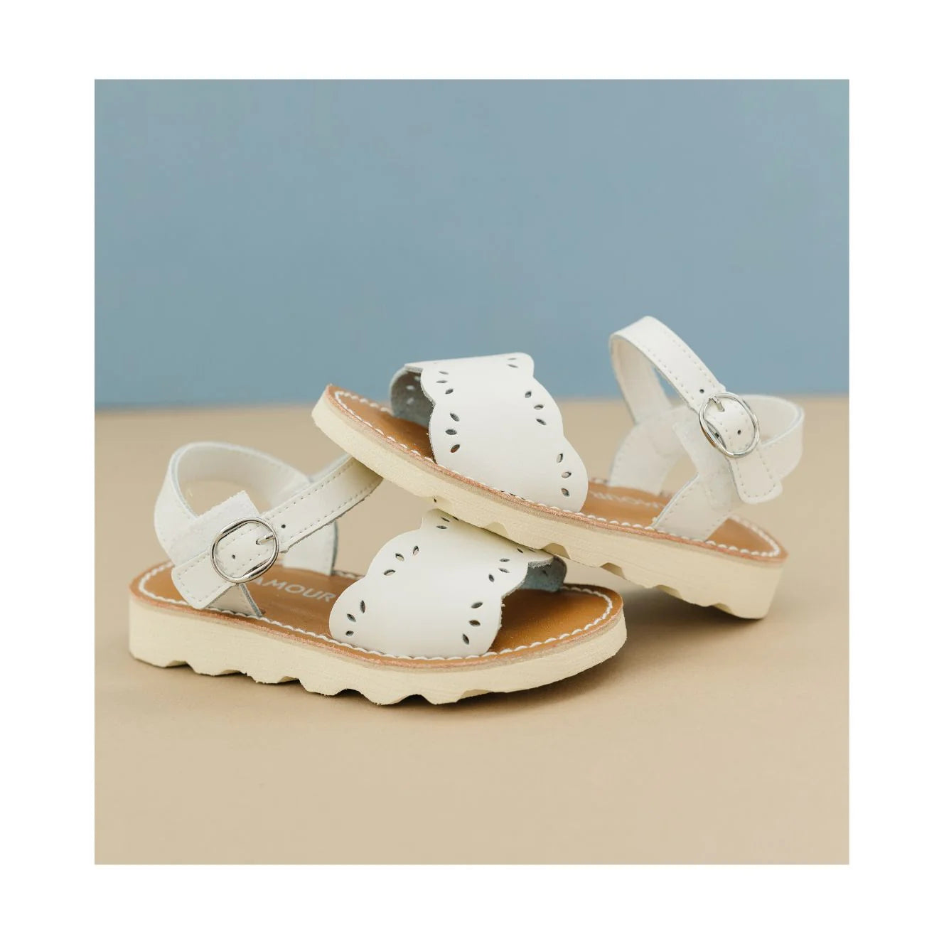 Ella Scalloped Sandal - White (Toddler)